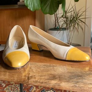 Etienne Aigner Ann Marie vintage shoe